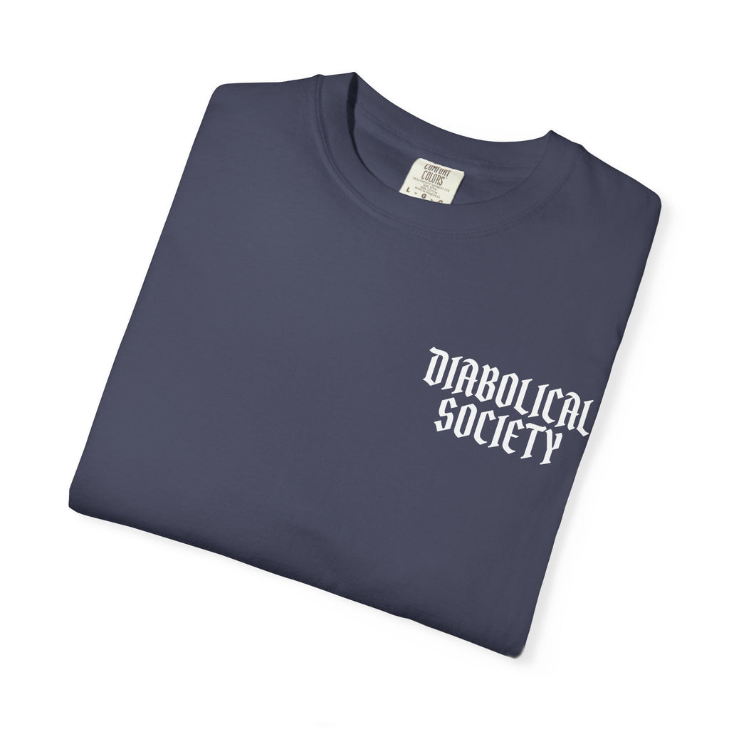 Afer Hours Club T-shirt - Sleep can wait. Stories cant.